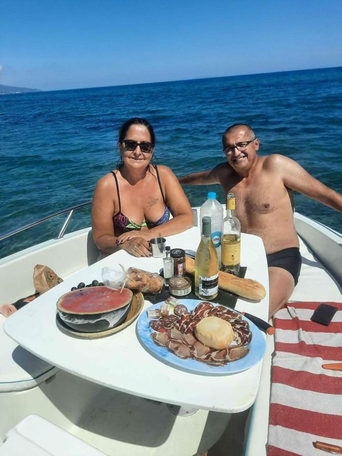 Cap Corse Uribellinu 1, Petit Dejeuner Appartement *