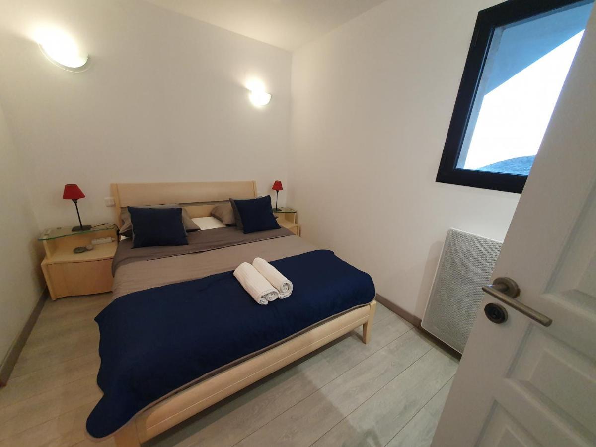 Cap Corse Uribellinu 1, Petit Dejeuner Apartment *